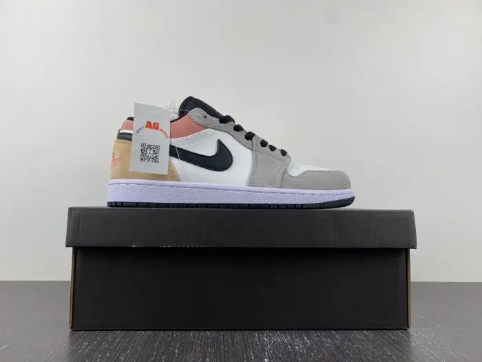 Air Jordan 1 Low "Flight Club" 