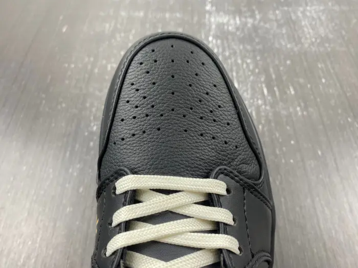 Jordan 1 Low SE Just Skate Black - 