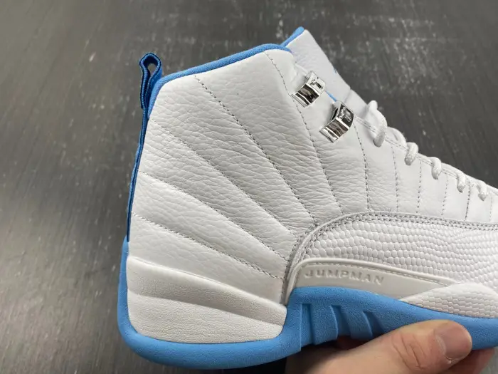 Air Jordan 12 Retro 'UNC' - 
