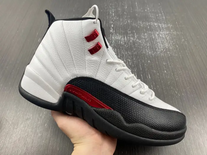 Air Jordan 12 Red Taxi 