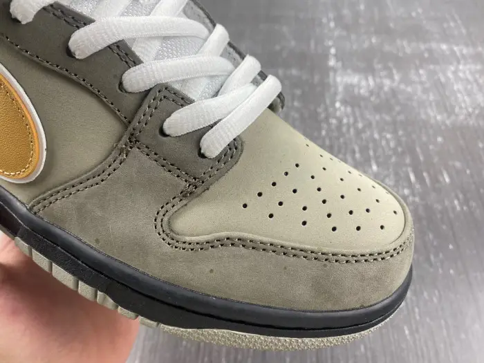 Concepts  x Nike SB Dunk Low Grey Lobster 