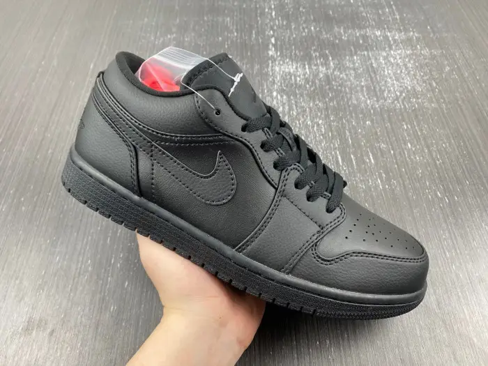 Air Jordan 1 Low 'Triple Black' 