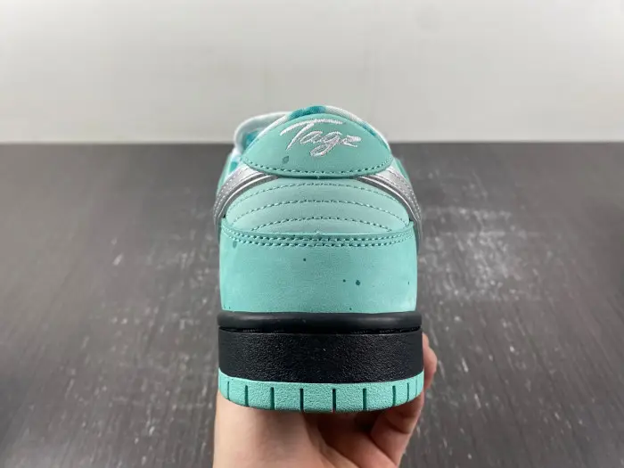 Concepts x TIFFANY CO. x Nike SB Dunk Low 