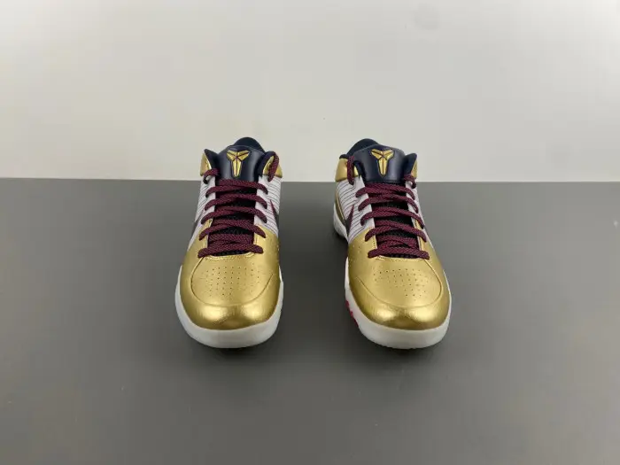Nike Kobe 4 Protro Gold Medal 