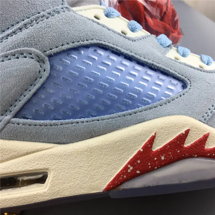 AIR JORDAN 5 RETRO X TROPHY ROOM AJ5 