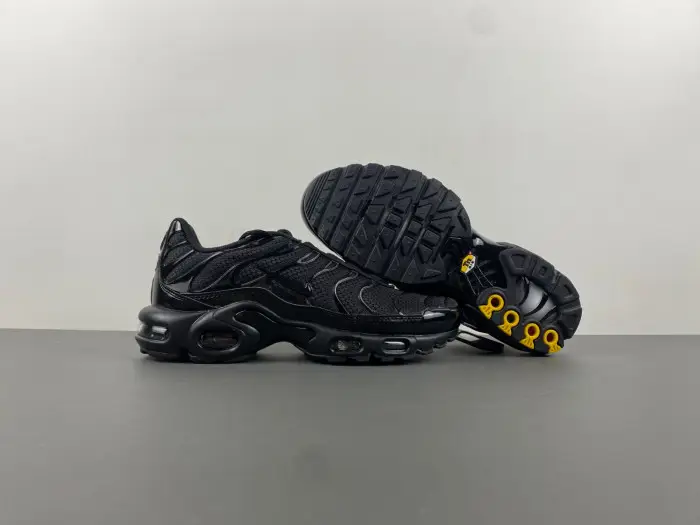 Nike Air Max Plus Triple Black Men's -  BBBC1334