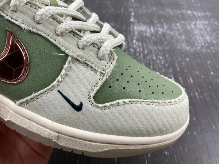Nike x Kyler Murray Dunk Low 'Be 1 of One' 