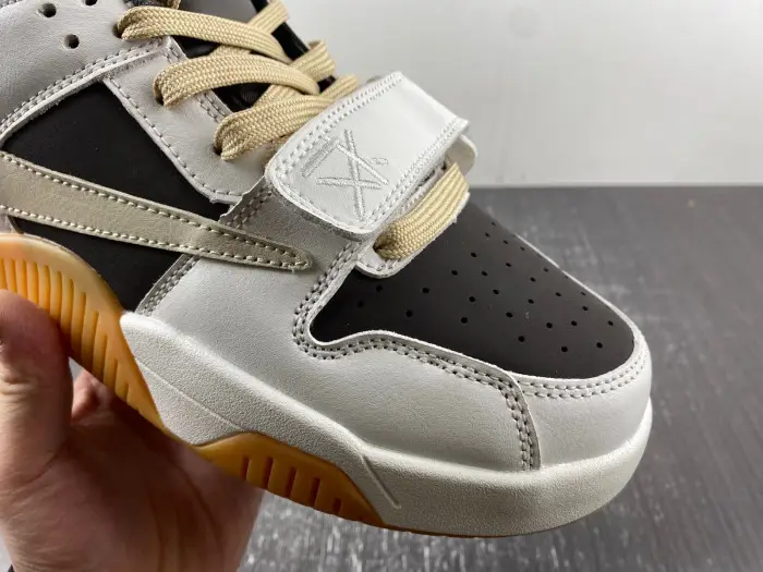 Travis Scott x Jordan Cut The Check FZ811 