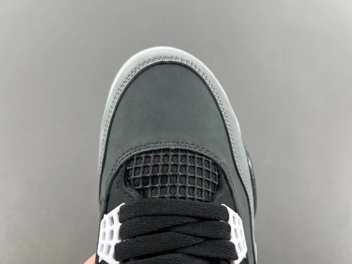Air Jordan 4 Retro Fear - 