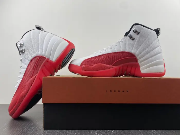 Air Jordan 12 Cherry 