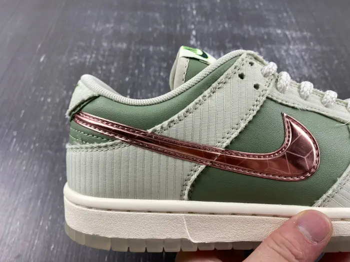 Nike x Kyler Murray Dunk Low 'Be 1 of One' 