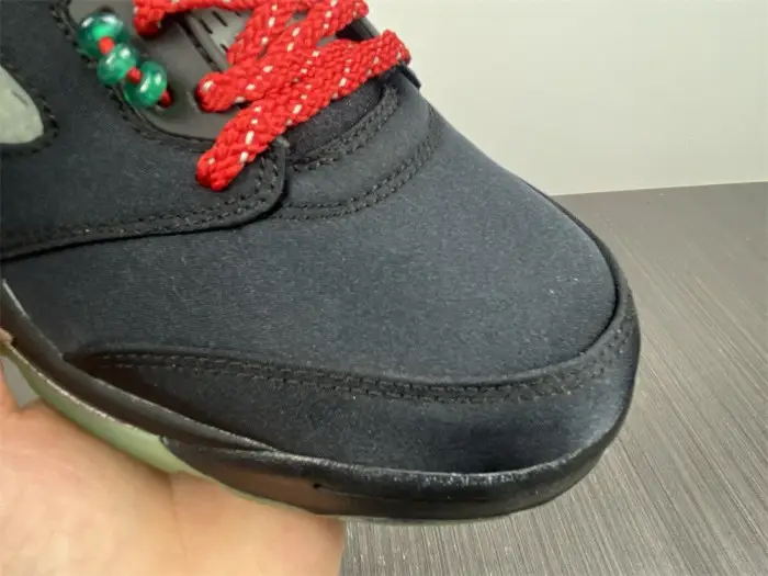 Air Jordan Retro 5 “Anthracite” 