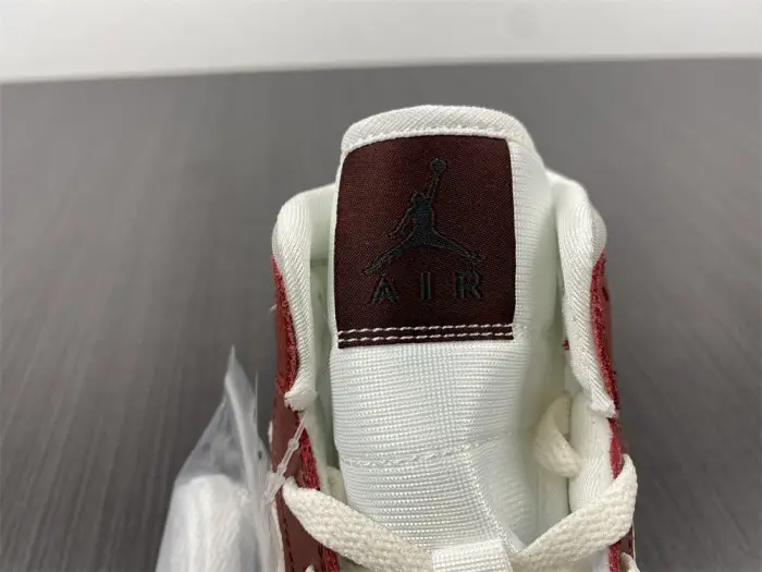 Air Jordan 1 Mid “Anti-Gravity Machines” 