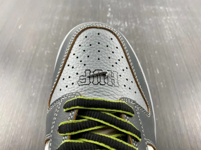 Nike SB Dunk Low HUF Wait, What!? (Friends and Family) 
