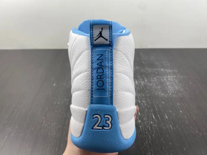 Air Jordan 12 Retro 'UNC' - 