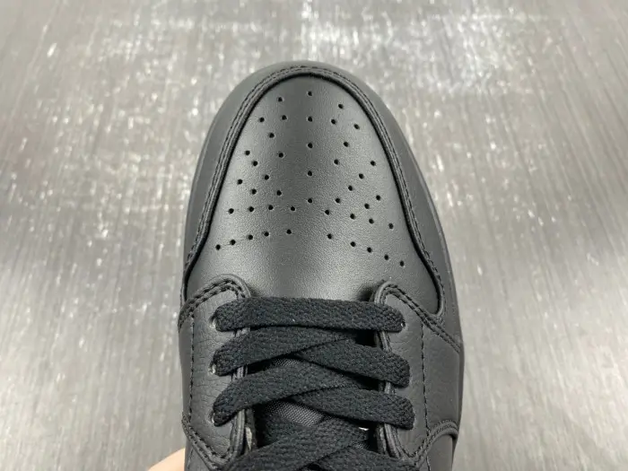 Air Jordan 1 Low 'Triple Black' 