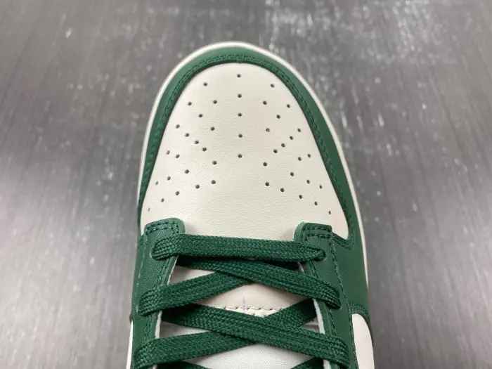 Wmns Dunk Low 'Gorge Green' - Nike - DD1503 