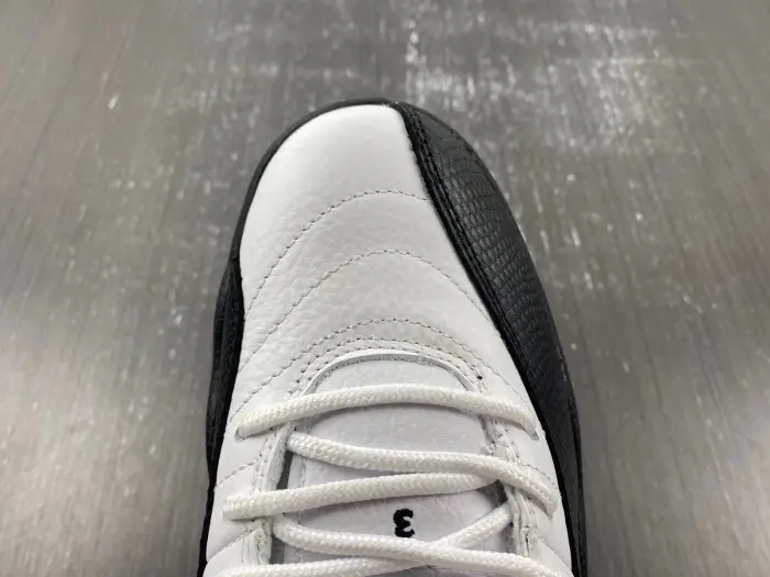 Air Jordan 12 Red Taxi 