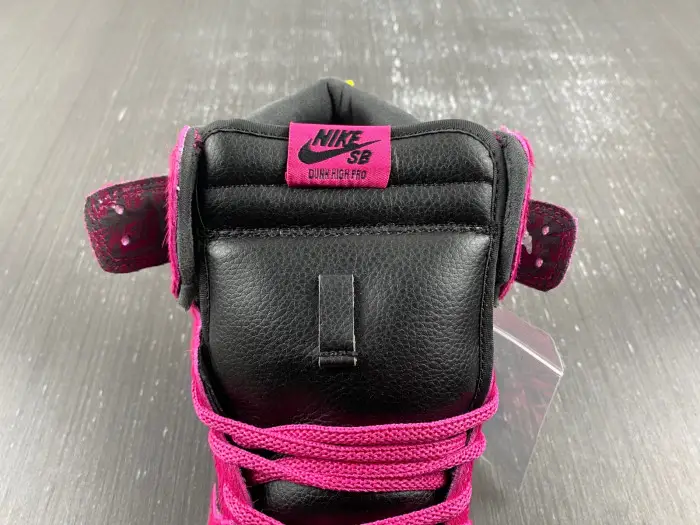 Nike SB Dunk High Run The Jewels  - 