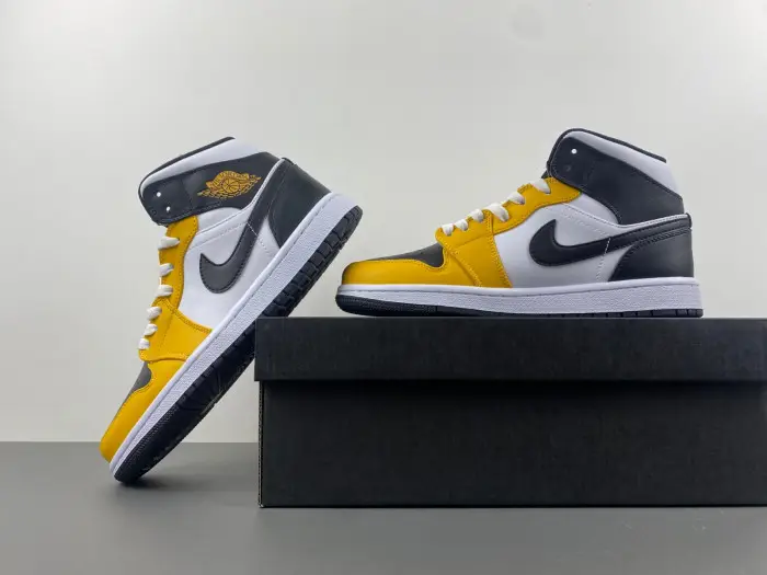 Air Jordan 1 Mid "Yellow Ochre" - product 