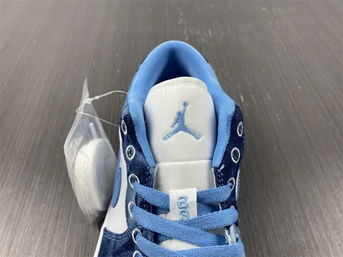 Air Jordan 1 Low Washed Denim 