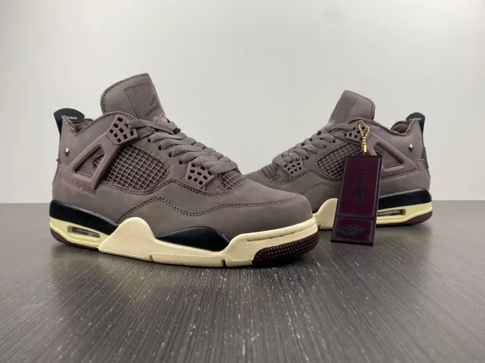 A Ma Maniére x Air Jordan 4 Violet Ore 