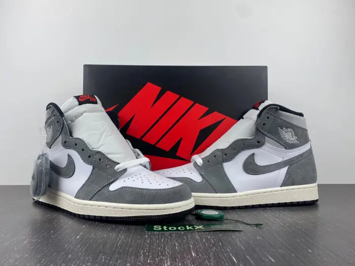 Air Jordan 1 Washed Black 