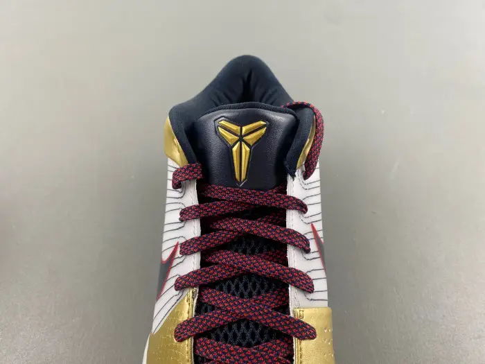 Nike Kobe 4 Protro Gold Medal 