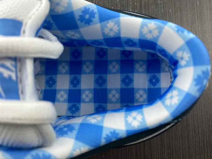 CONCEPTS X NIKE SB DUNK LOW Blue Lobster 
