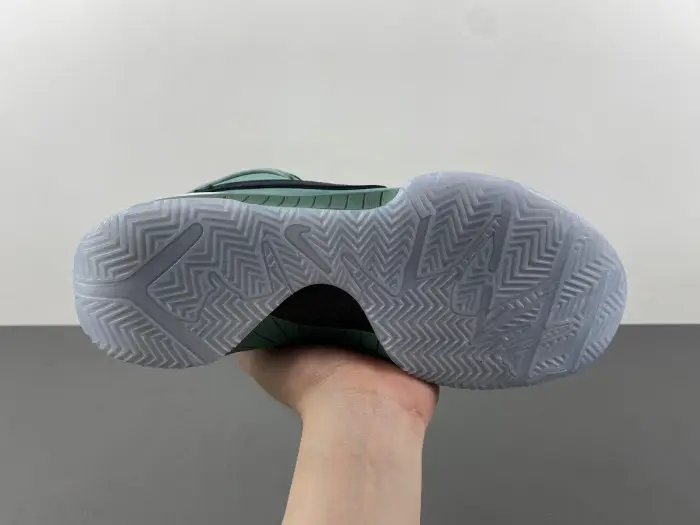 Nike Kobe 4 Protro “Girl Dad” 