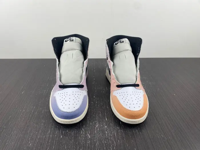 Jordan 1 Retro High OG Skyline - 