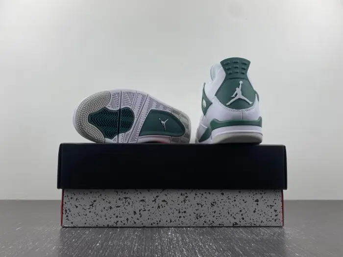 AIR JORDAN 4 "OXIDIZED GREEN" 