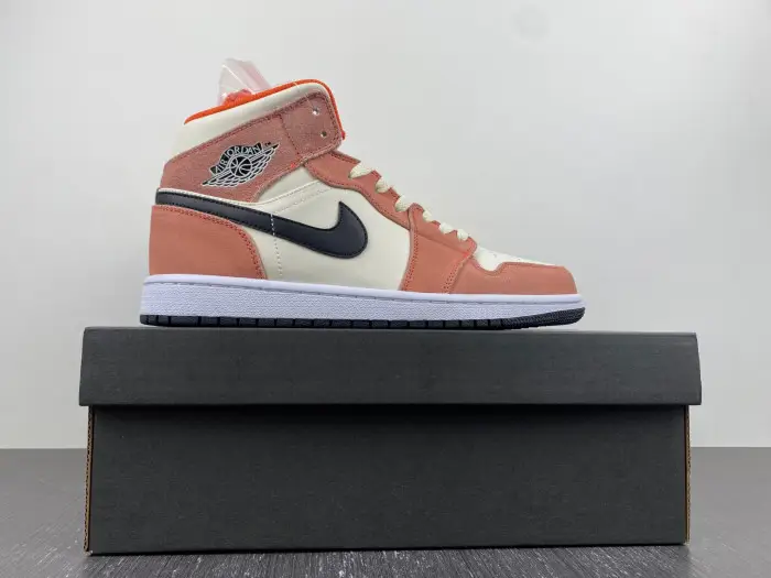 Jordan 1 Mid SE Orange Suede (GS) - 