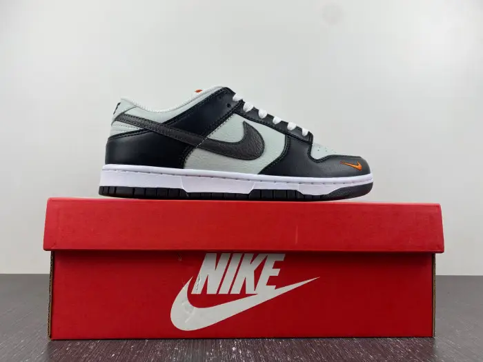Nike Dunk Low Black Grey Orange 