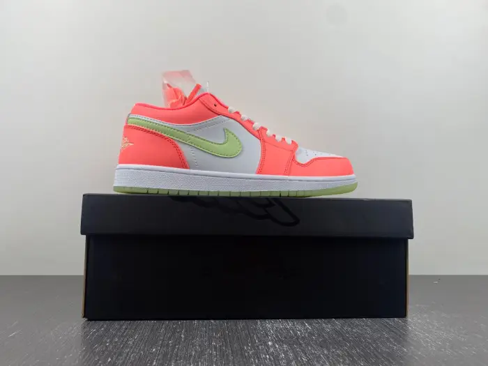 Air Jordan 1 Low SE 'Lava Glow' - FN6772 