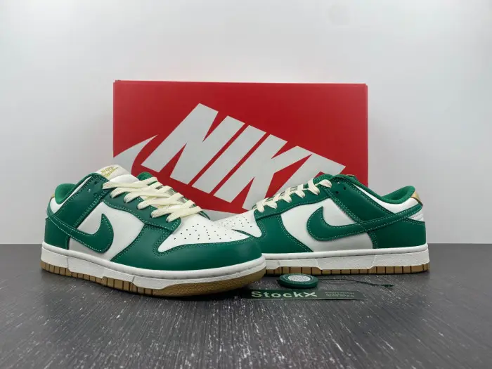 Nike Dunk Low Malachite University Gold (W) 
