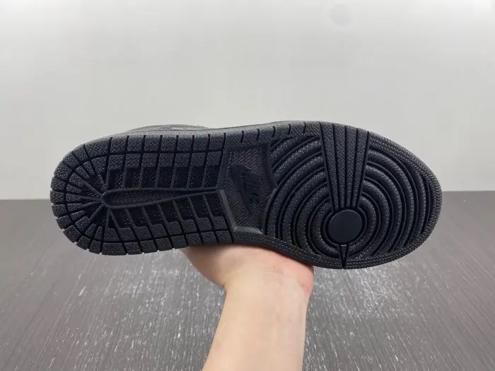 Air Jordan 1 Low 'Triple Black' 