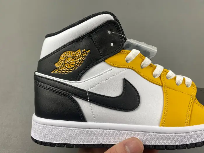 Air Jordan 1 Mid "Yellow Ochre" - product 