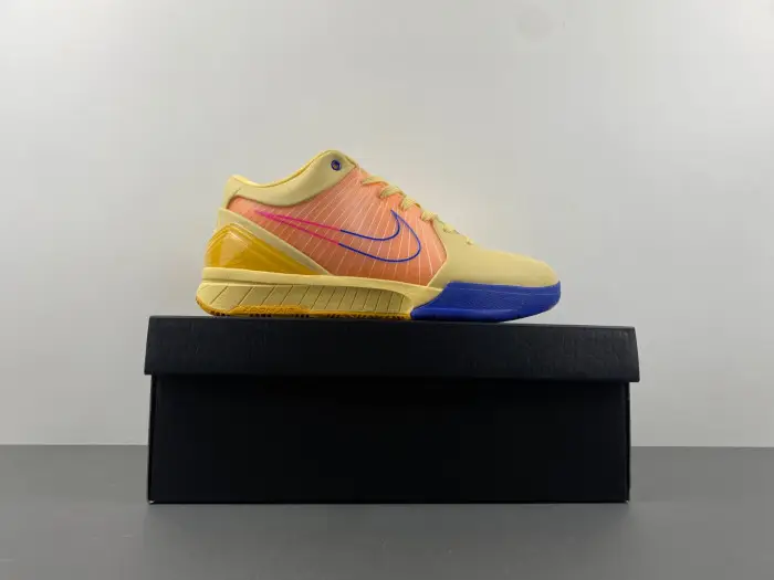 Nike Kobe 4 Protro 