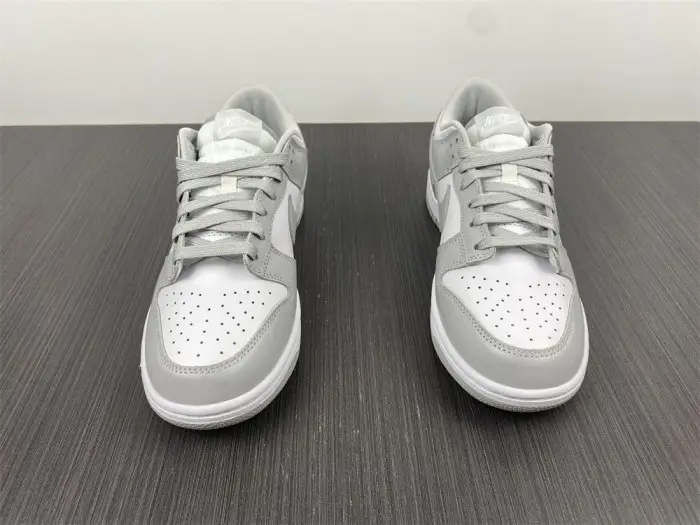 Nike Dunk Low Grey Fog 