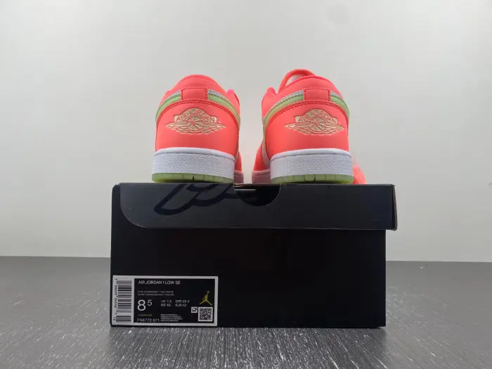 Air Jordan 1 Low SE 'Lava Glow' - FN6772 