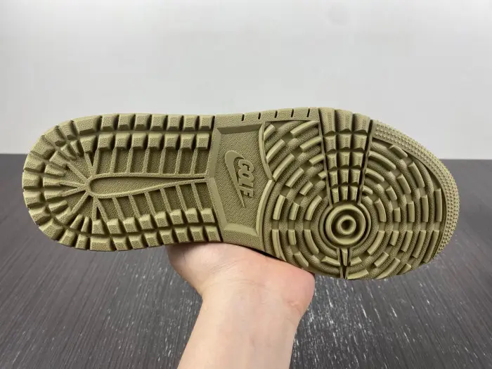 Travis Scott x Air Jordan 1 Low 'Neutral Olive' | 