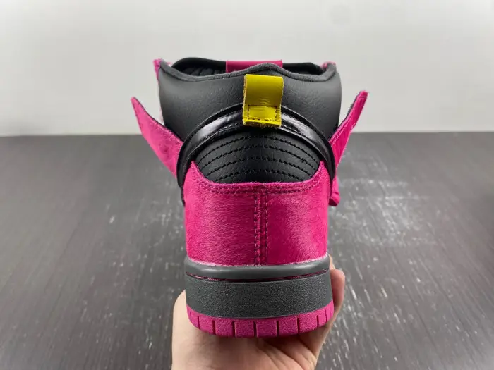 Nike SB Dunk High Run The Jewels  - 