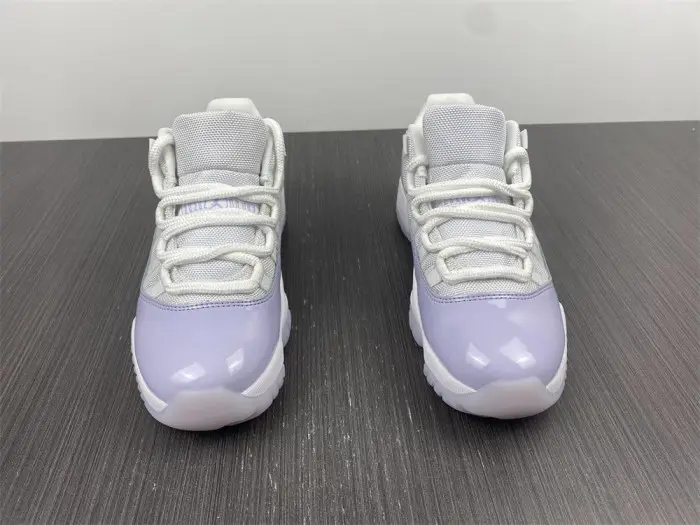 Air Jordan 11 Low ‘Pure Violet’ 