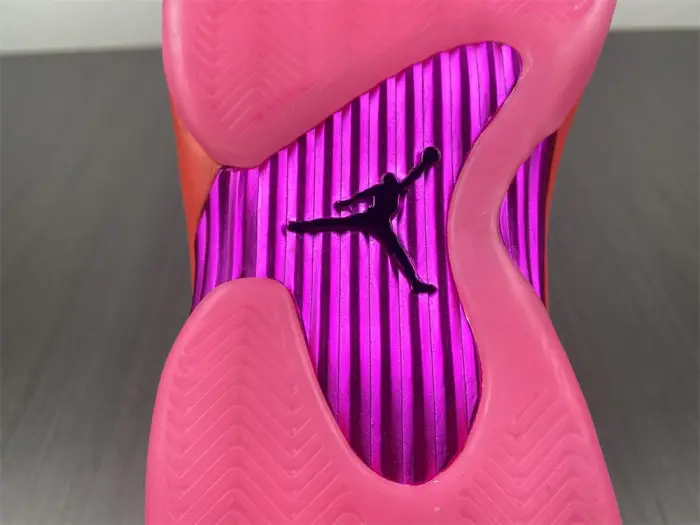 Air Jordan 14 Low WMNS “Shocking Pin 