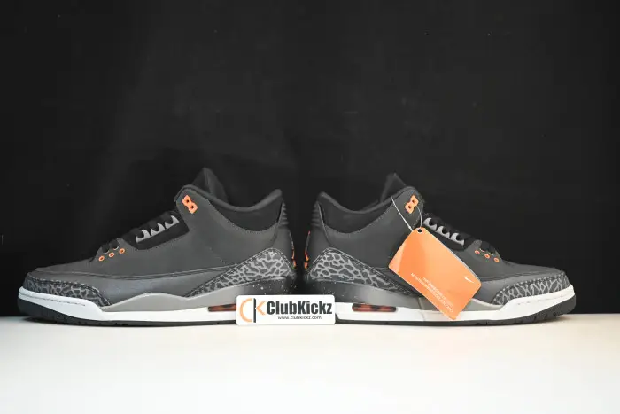 Air Jordan 3 "Fear" 