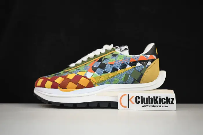 sacai x Nike LDVaporwaffle Mix Low Green Gusto DR5209 