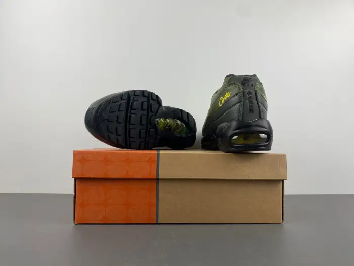 Nike Air Max 95 SP Corteiz Gutta Green 