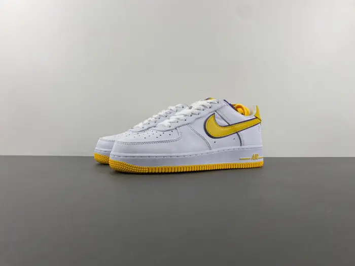 Kobe Bryant x Nike Air Force 1 Low  CCBFF544