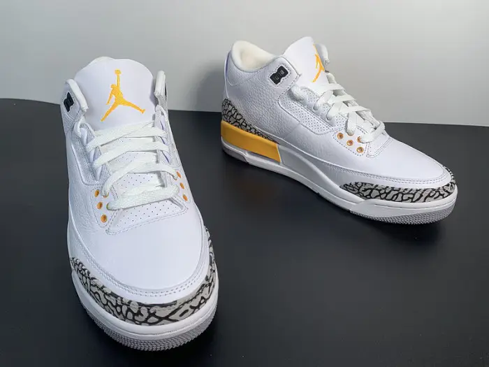 Nike Women's Air Jordan 3 Retro Laser Orange 